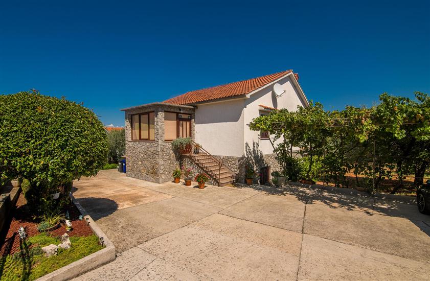 Apartmaj Marina Porat