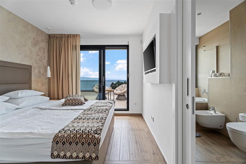 House K1, for 8 persons