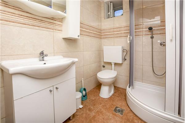 House K1, for 9 persons