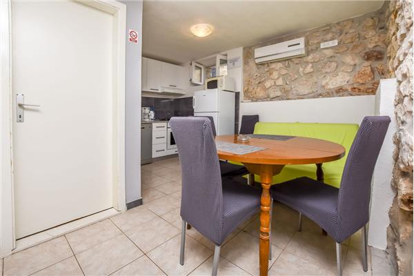 House K1, for 9 persons