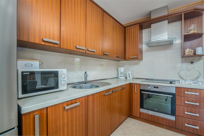 Apartman A4, na 5 osebe