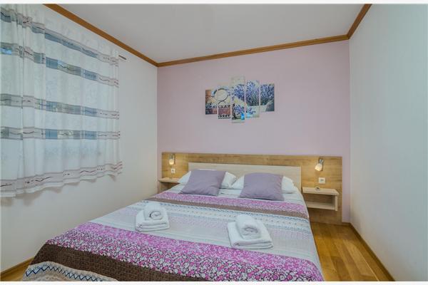 Apartman A4, na 5 osebe