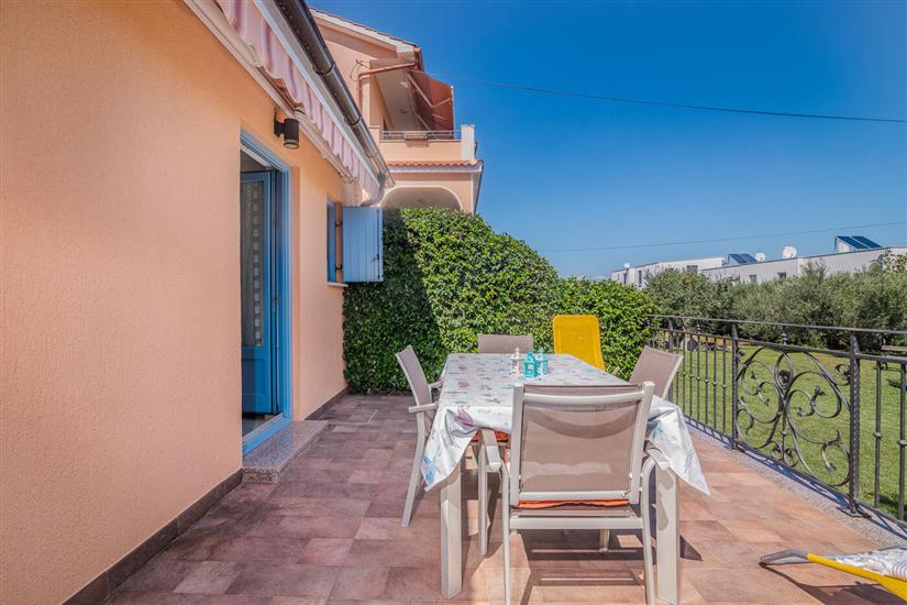 Apartman A4, na 5 osebe