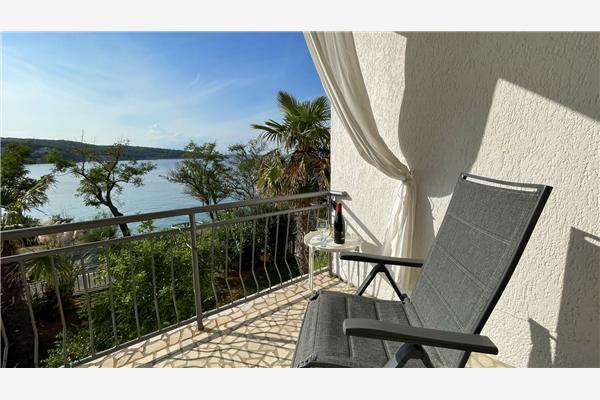 Apartment A1, for 4 persons