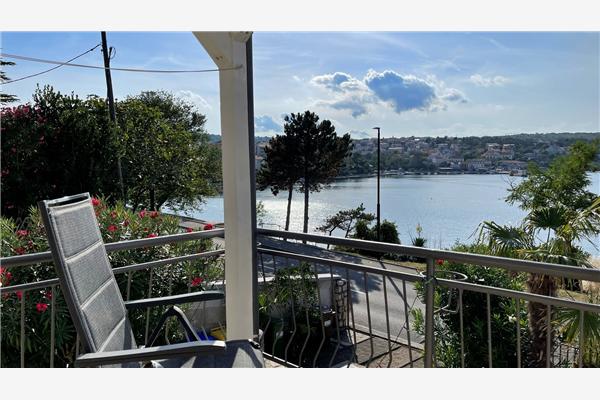 Apartment A1, for 4 persons