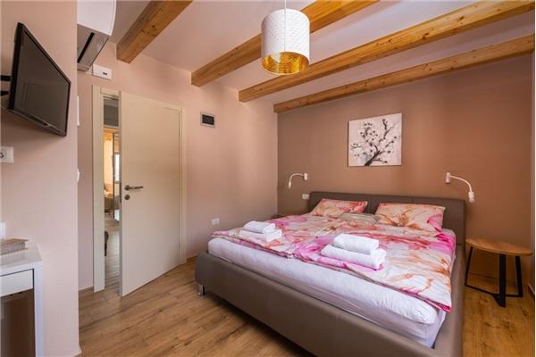 House K1, for 7 persons