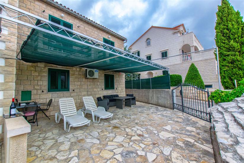 Apartment A2, for 5 persons