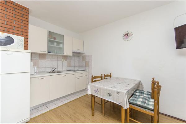 Apartment A1, for 4 persons