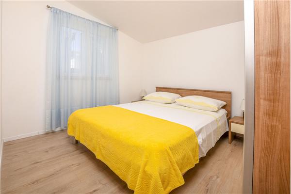 Apartment A2, for 5 persons