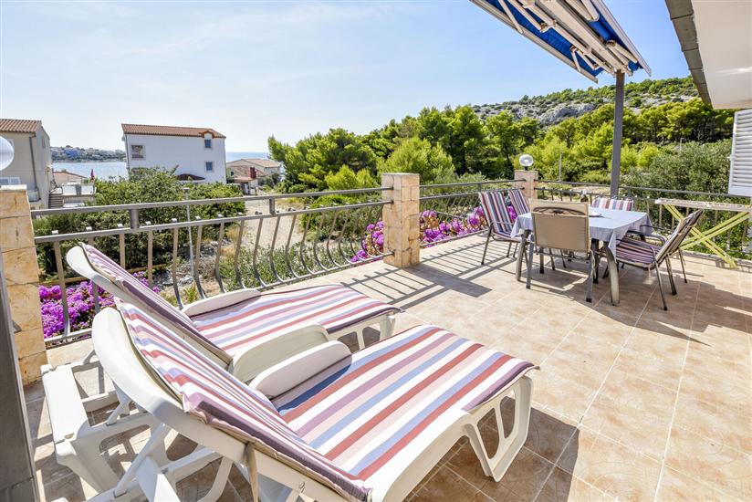 Apartment A2, for 5 persons