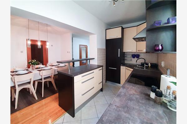 Apartment A1, for 8 persons