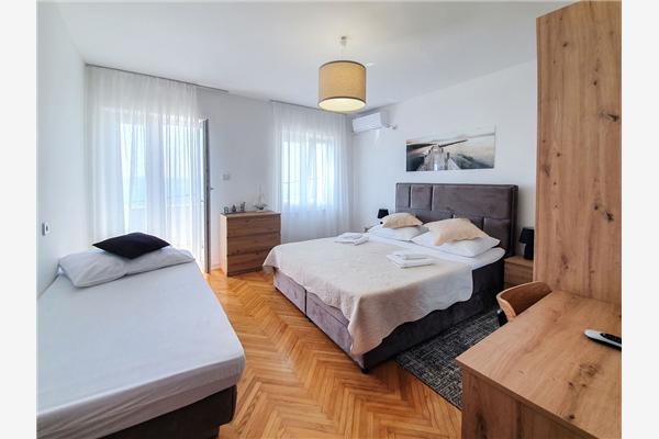 Apartment A1, for 8 persons