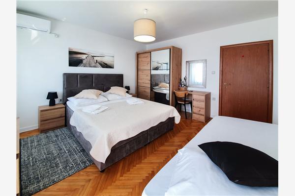 Apartment A1, for 8 persons
