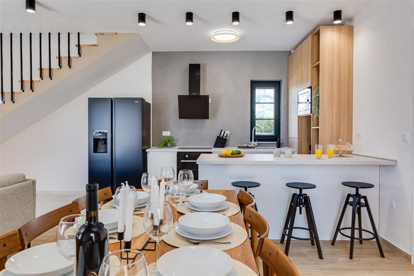 House K1, for 10 persons