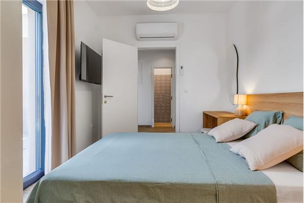 House K1, for 10 persons