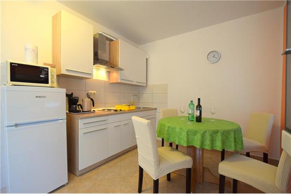 Apartment A1, for 4 persons