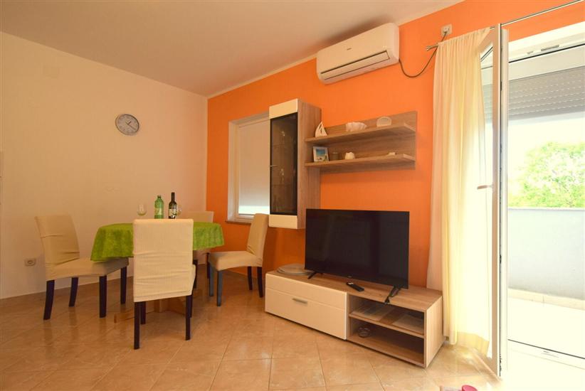 Apartment A1, for 4 persons