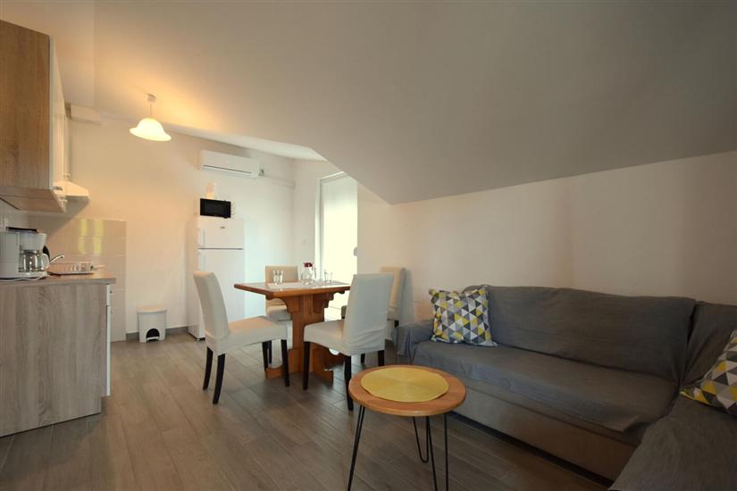 Apartment A2, for 4 persons