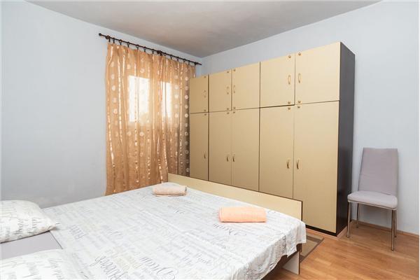 Apartment A2, for 4 persons