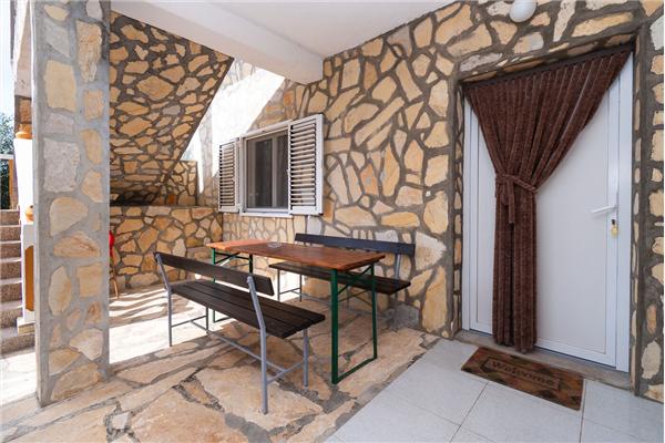 Apartment A2, for 4 persons