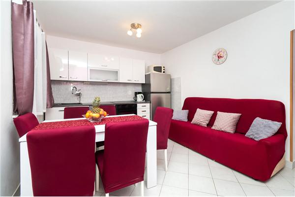 Apartment A1, for 5 persons
