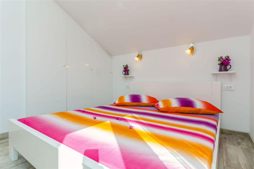 Apartment A1, for 6 persons