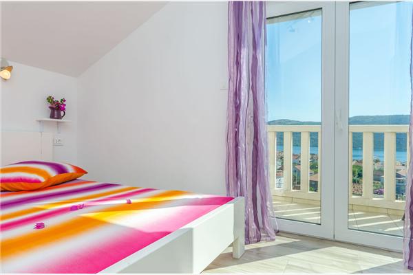 Apartment A1, for 6 persons