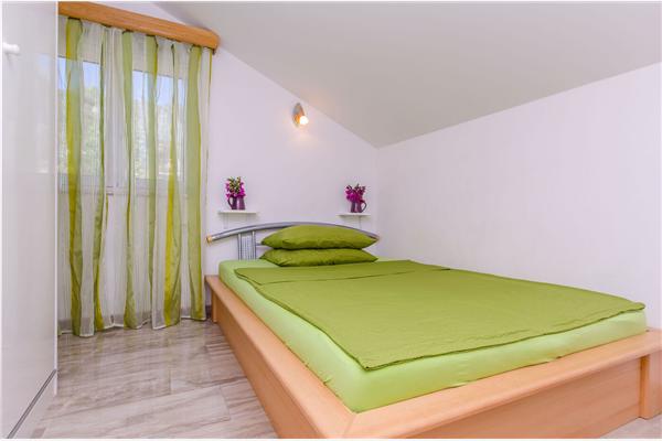 Apartment A1, for 6 persons