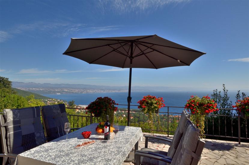 Apartment A1, for 4 persons