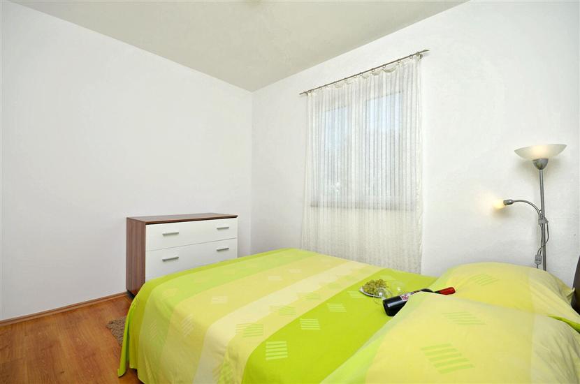 Apartment A2, for 3 persons
