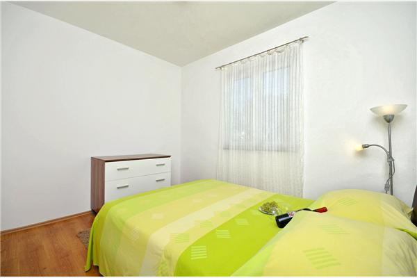 Apartment A2, for 3 persons