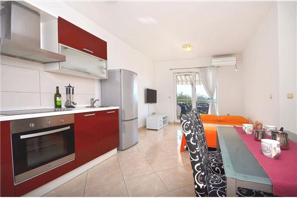 Apartment A2, for 3 persons