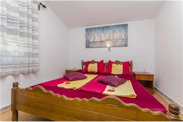 Apartment A2, for 4 persons