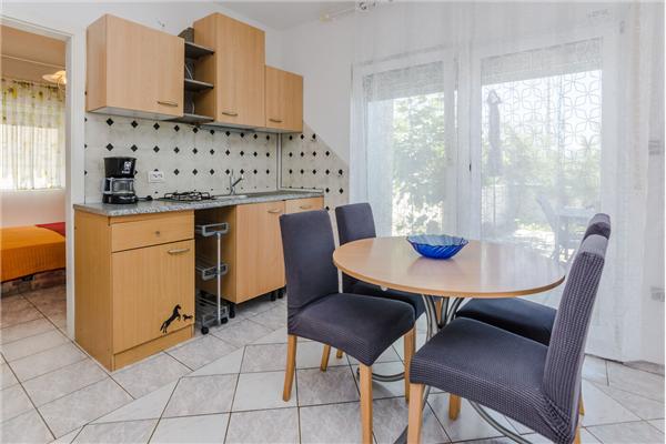 Apartment A1, for 4 persons