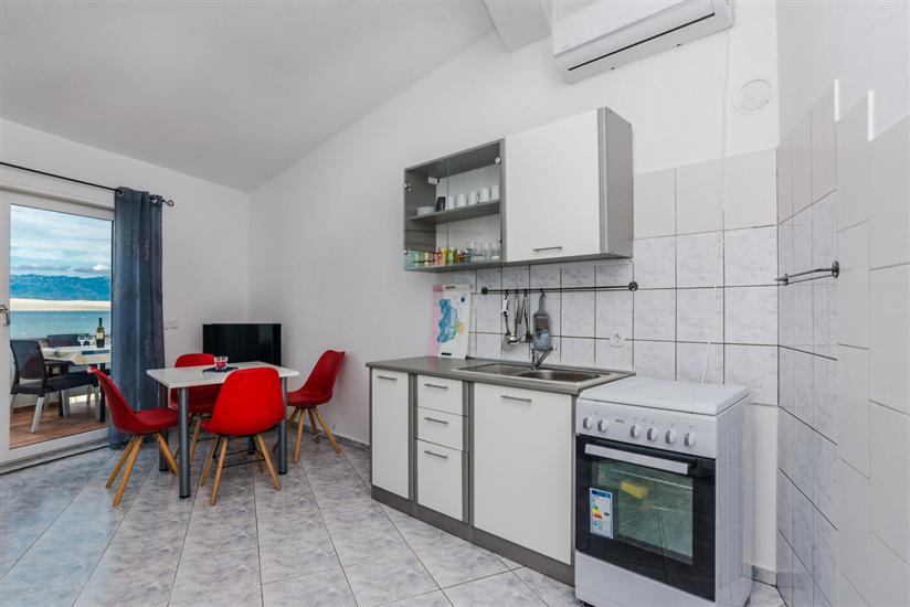 Apartment A2, for 5 persons