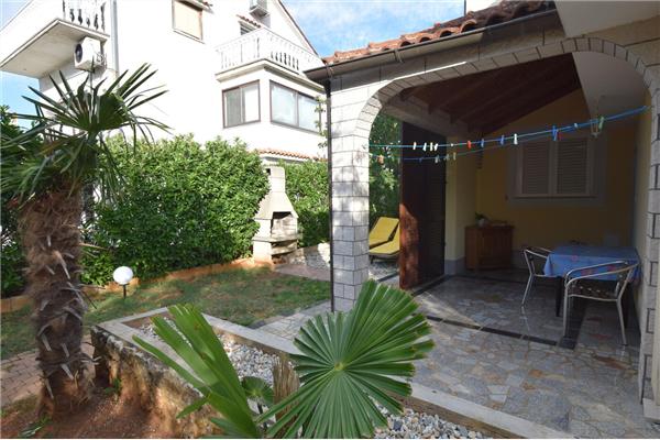 Apartment A2, for 3 persons