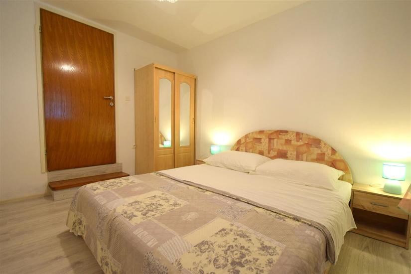 Apartment A1, for 10 persons