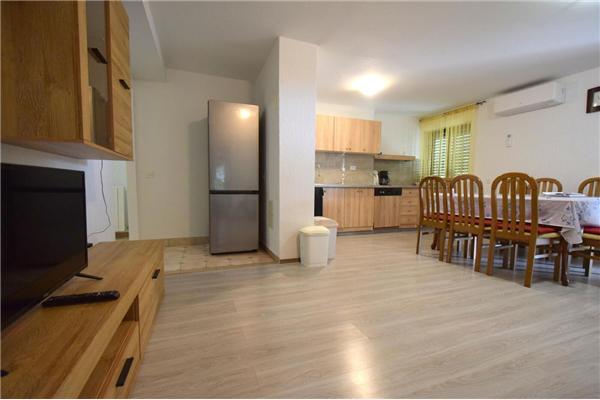 Apartment A1, for 10 persons