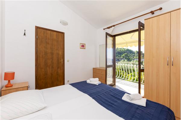 Apartment A1, for 4 persons