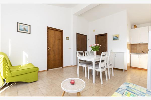 Apartment A1, for 4 persons