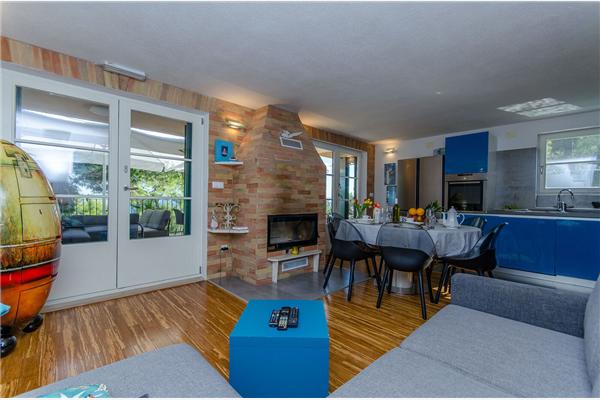 House K1, for 8 persons