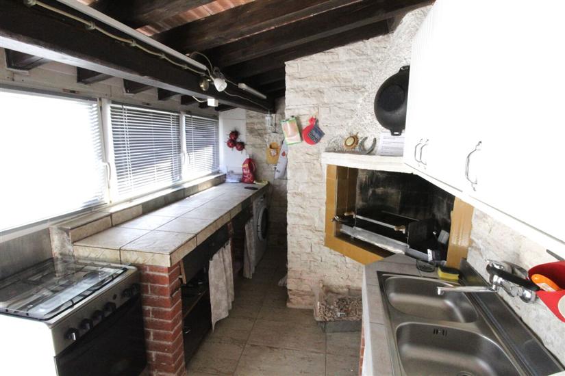 Apartmaj Karmen sa pogledom na more