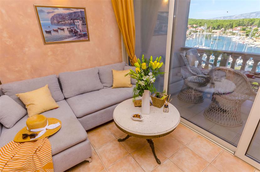 Apartment A2, for 5 persons