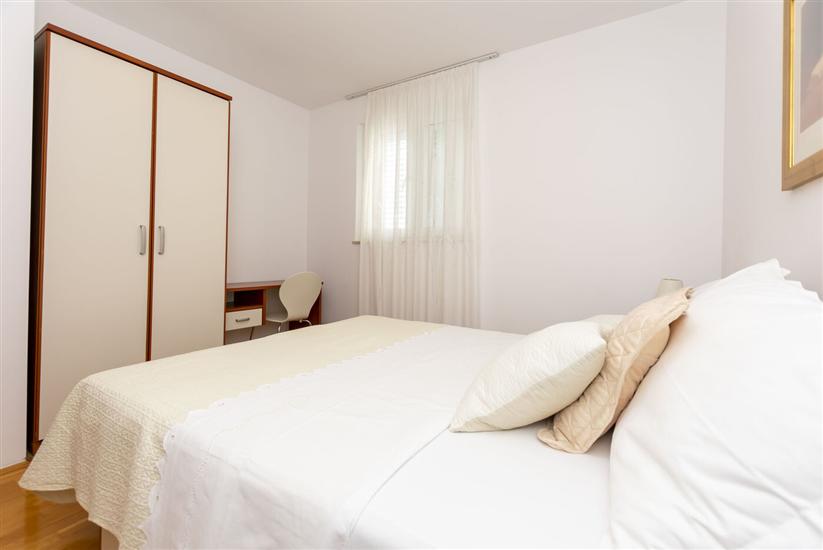 Apartment A2, for 3 persons