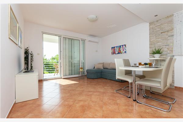 Apartment A2, for 3 persons