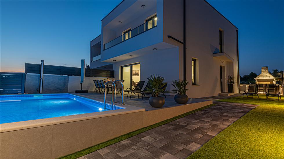 Villa Elegance Escape