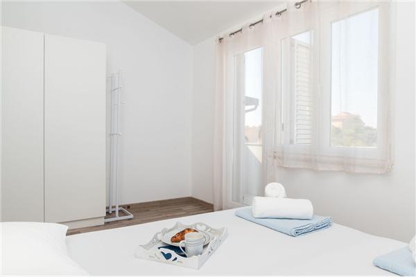 Apartment A1, for 5 persons