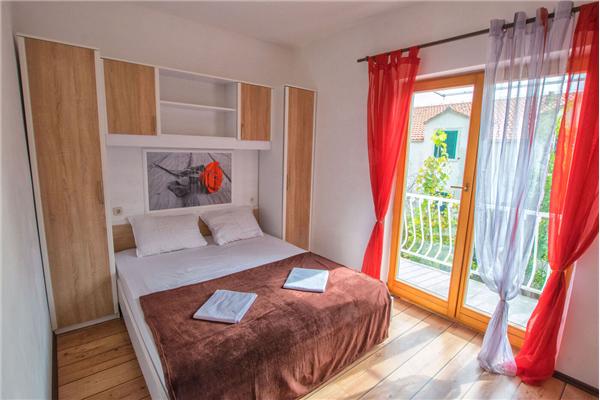 Apartment A1, for 6 persons