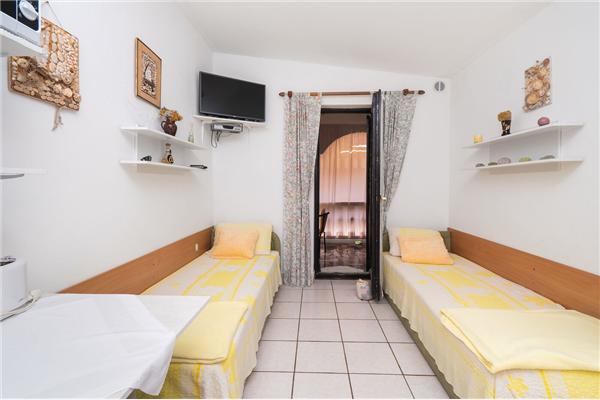 Apartment A1, for 4 persons