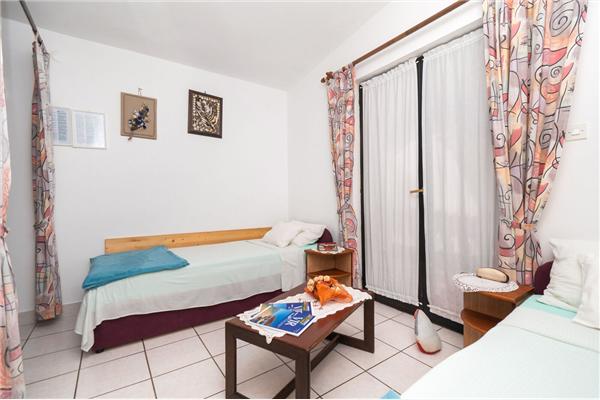 Apartment A2, for 4 persons